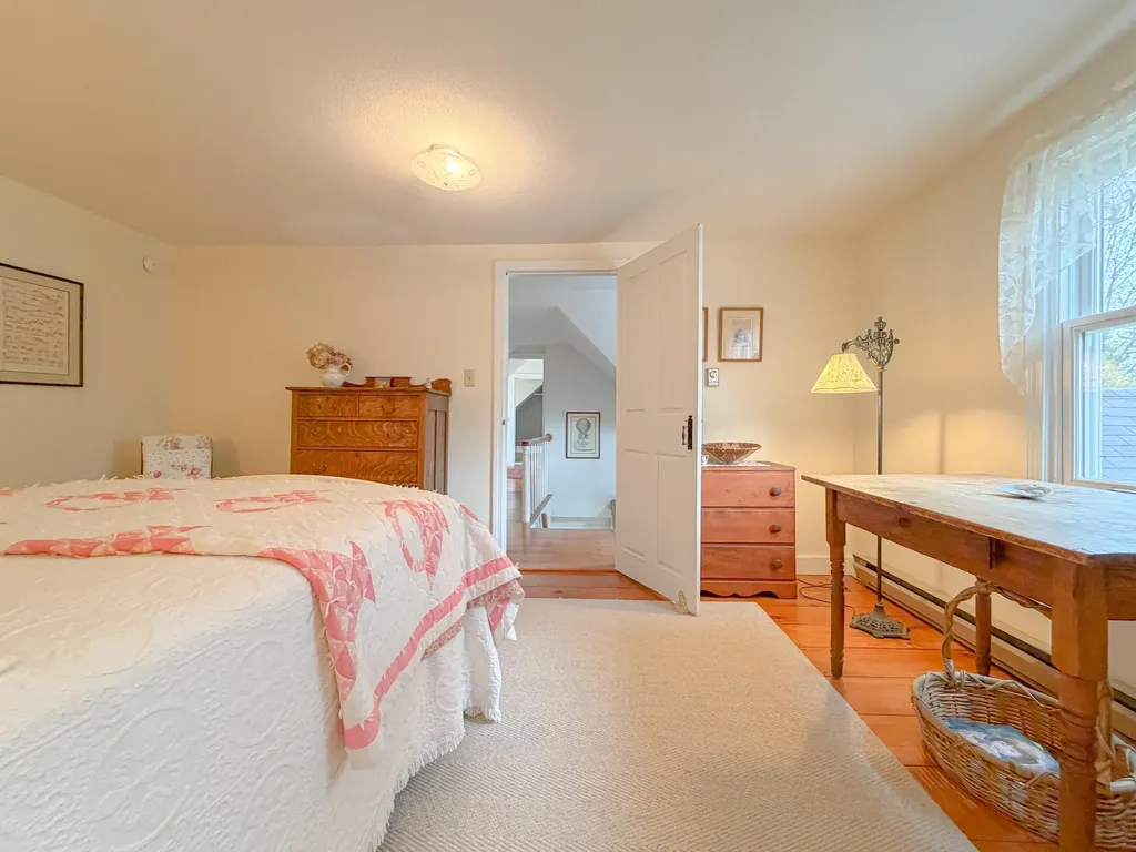 119 Memorial Highway North Yarmouth ME 04097
