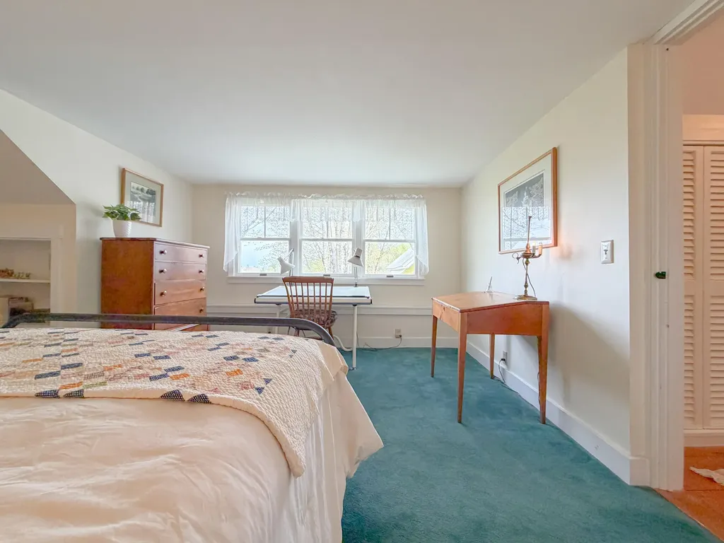 119 Memorial Highway North Yarmouth ME 04097