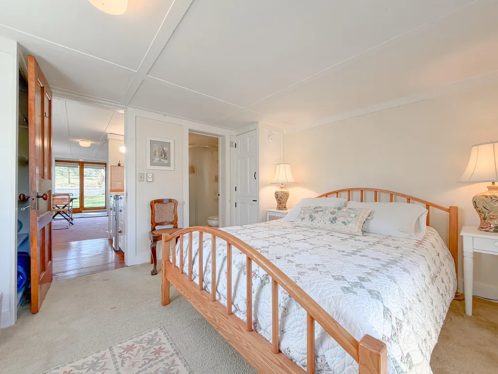 119 Memorial Highway North Yarmouth ME 04097