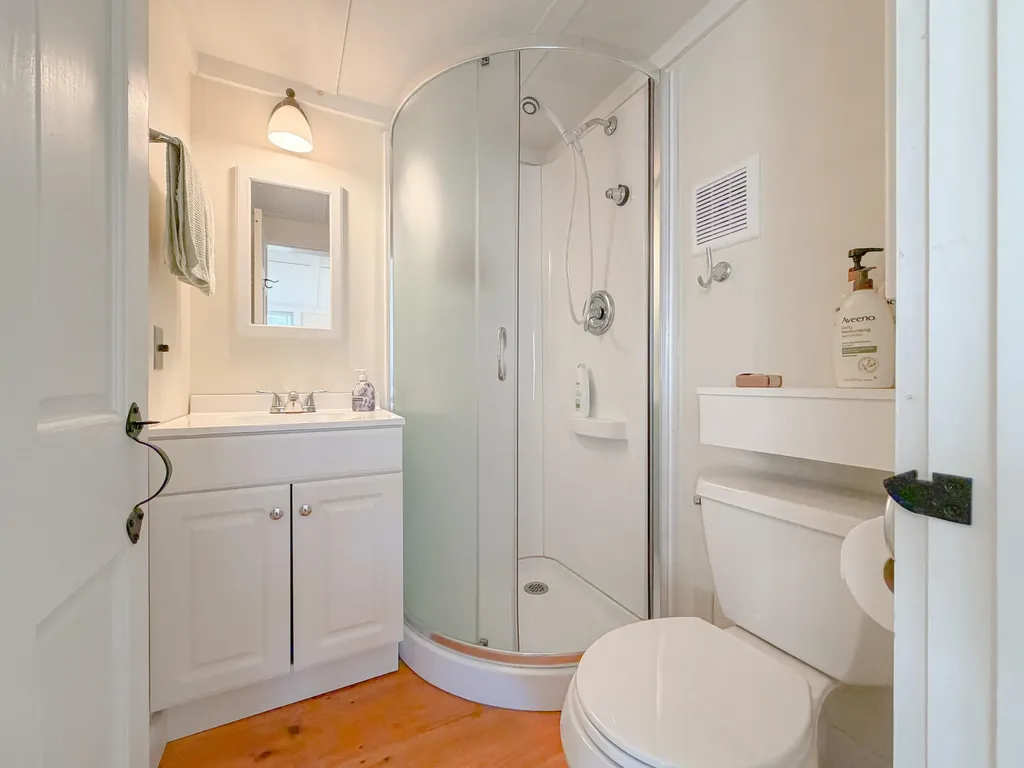 119 Memorial Highway North Yarmouth ME 04097