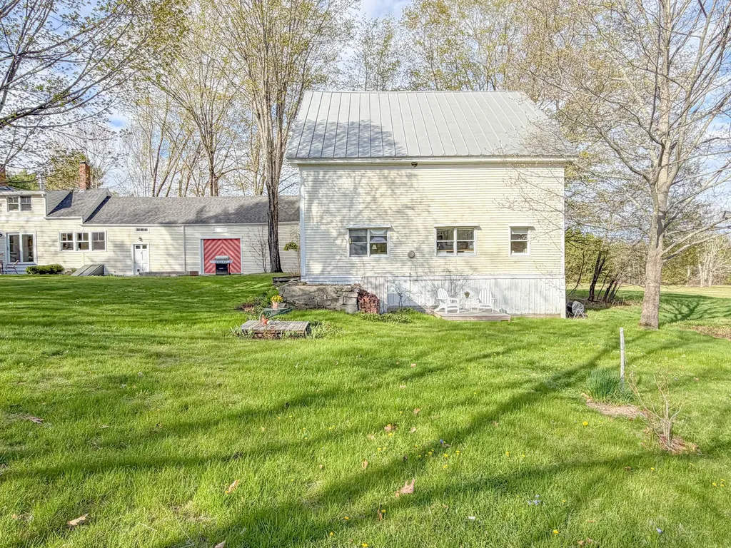 119 Memorial Highway North Yarmouth ME 04097