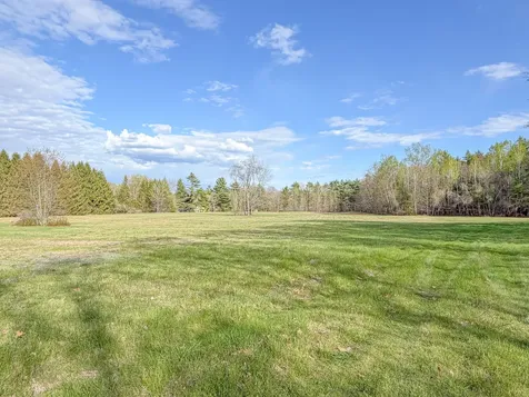 119 Memorial Highway North Yarmouth ME 04097