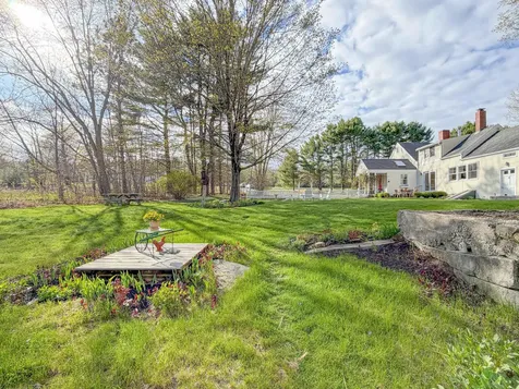 119 Memorial Highway North Yarmouth ME 04097