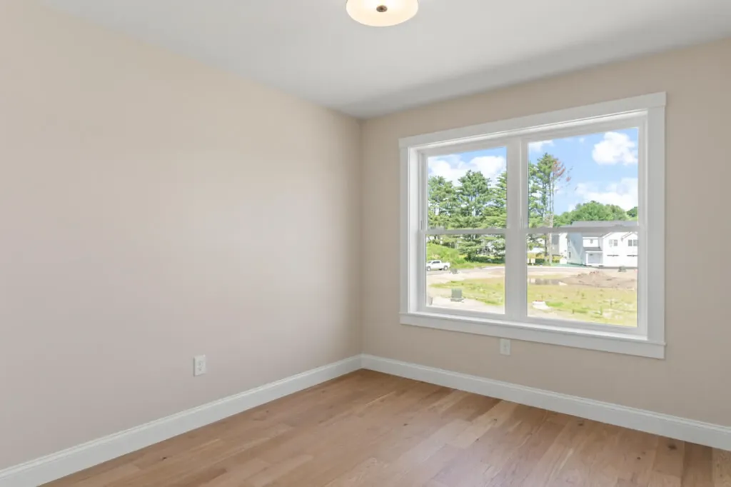 44 Hogan Circle Westbrook ME 04092