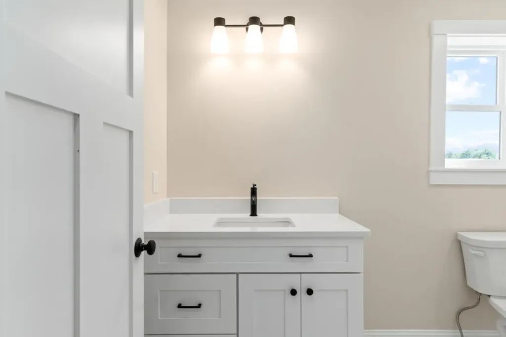 44 Hogan Circle Westbrook ME 04092