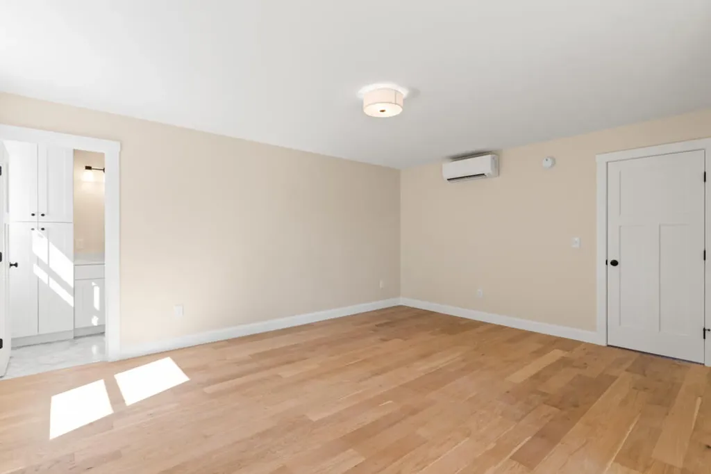 44 Hogan Circle Westbrook ME 04092