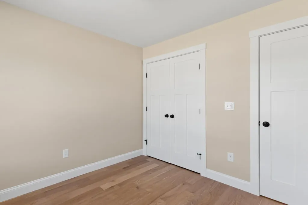 44 Hogan Circle Westbrook ME 04092