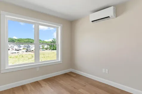 44 Hogan Circle Westbrook ME 04092