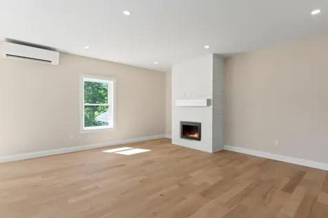44 Hogan Circle Westbrook ME 04092