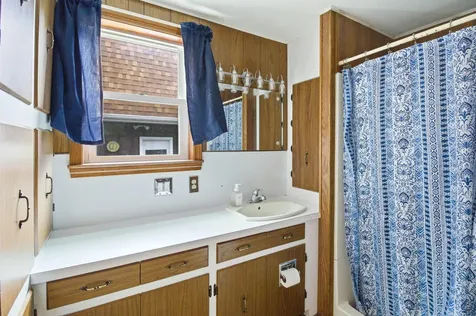 5 Lynn Street Lewiston ME 04240