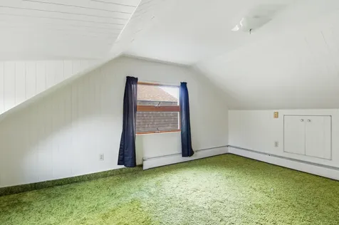 5 Lynn Street Lewiston ME 04240