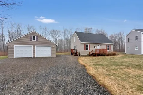 5 Davis Drive York ME 03909