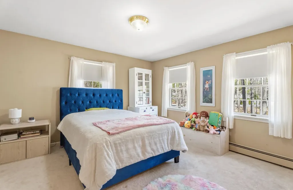1005 Buck Hill Drive Veazie ME 04401