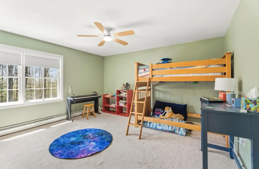 1005 Buck Hill Drive Veazie ME 04401