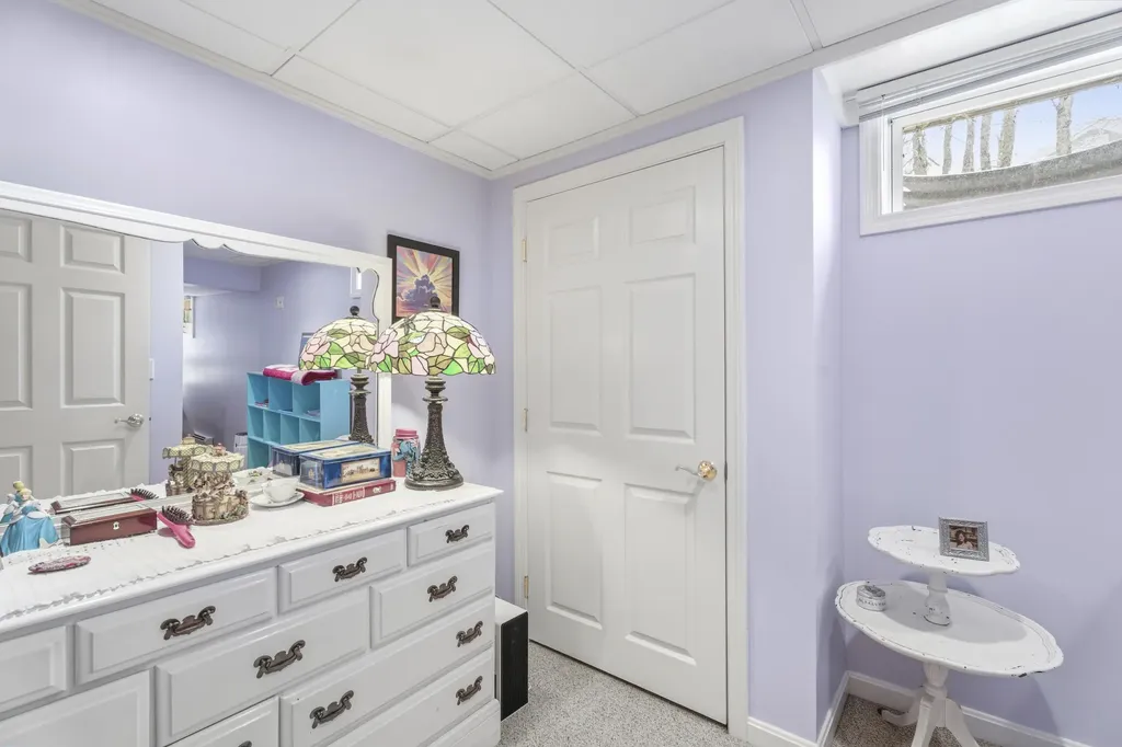 1005 Buck Hill Drive Veazie ME 04401