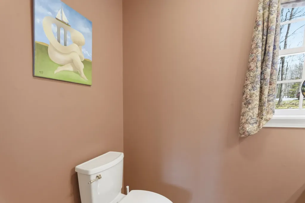 1005 Buck Hill Drive Veazie ME 04401