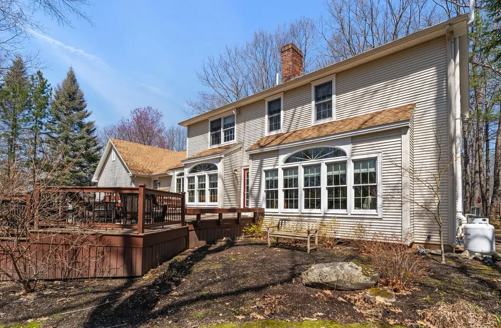 1005 Buck Hill Drive Veazie ME 04401