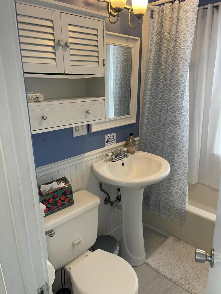12 Grandview Avenue South Portland ME 04106