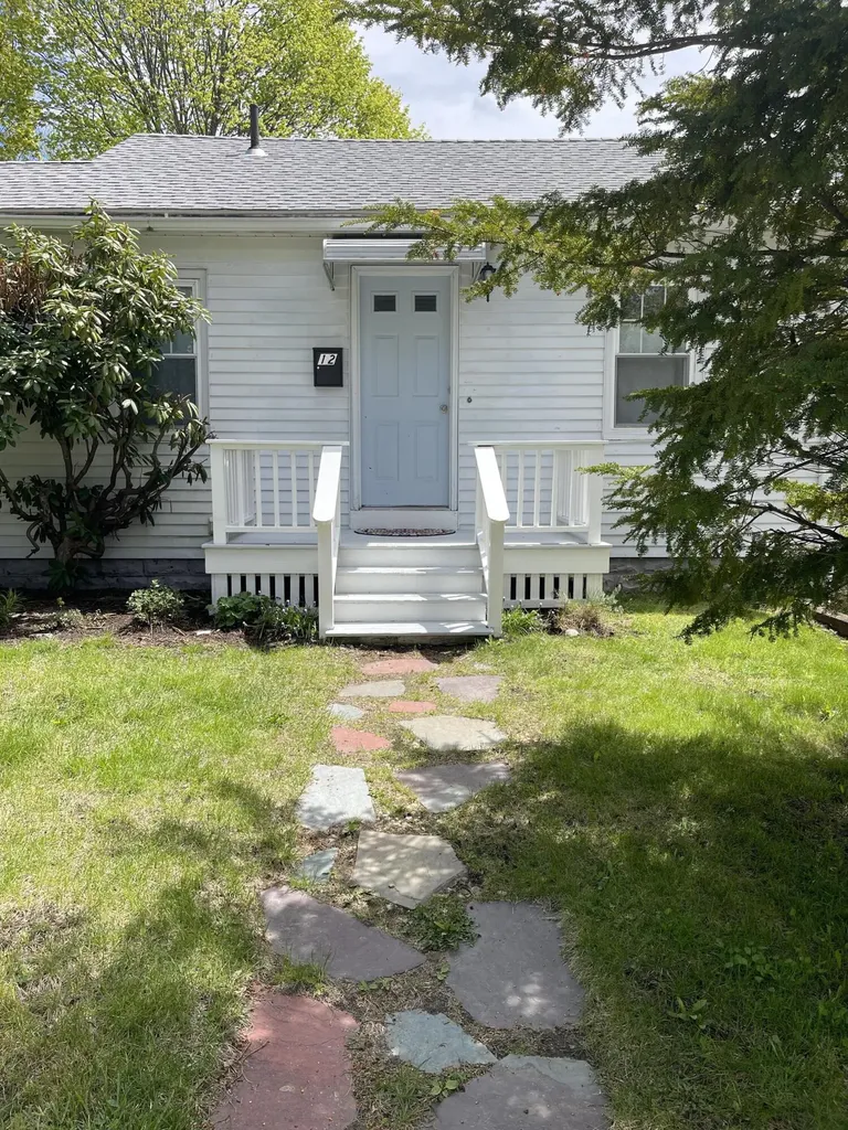 12 Grandview Avenue South Portland ME 04106