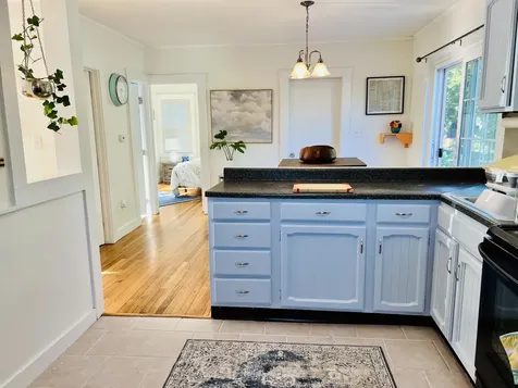 12 Grandview Avenue South Portland ME 04106