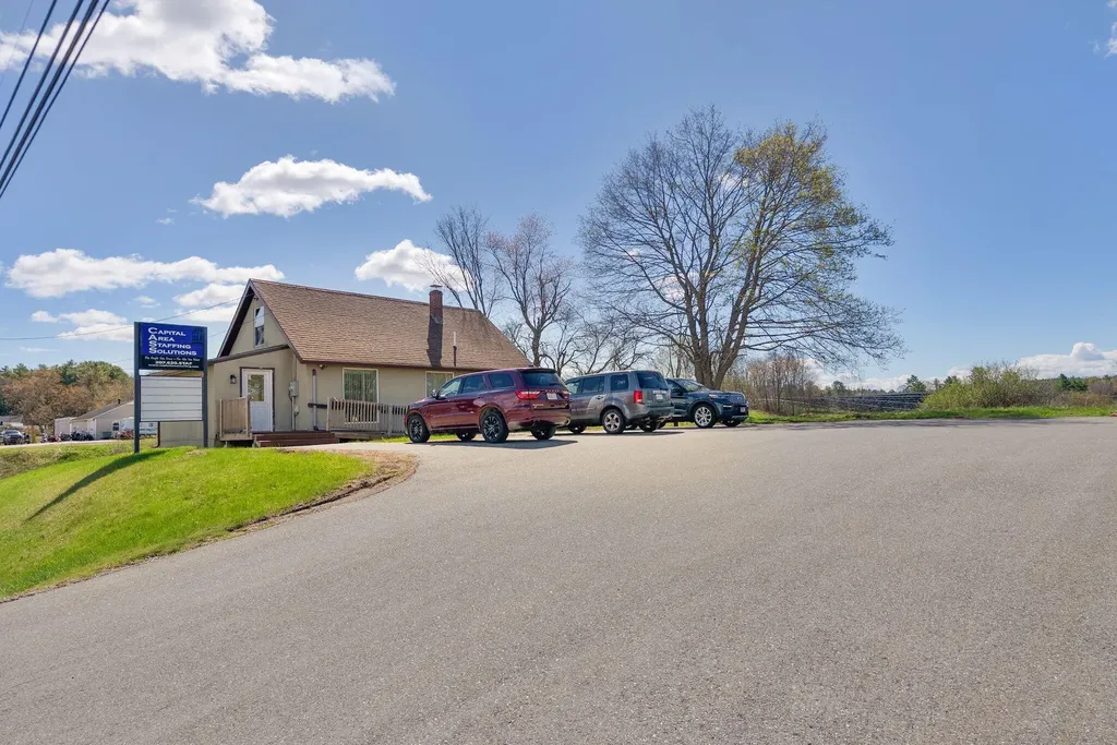 2386 North Belfast Avenue Augusta ME 04330