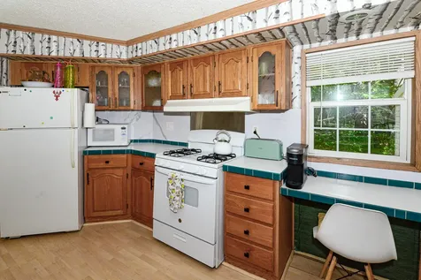 6 Donna Avenue Naples ME 04055