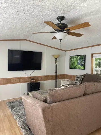 6 Donna Avenue Naples ME 04055