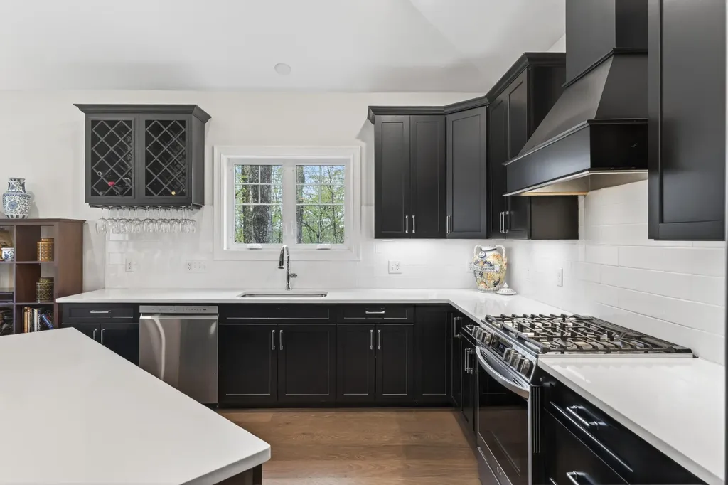 7 River Oaks Way Falmouth ME 04105