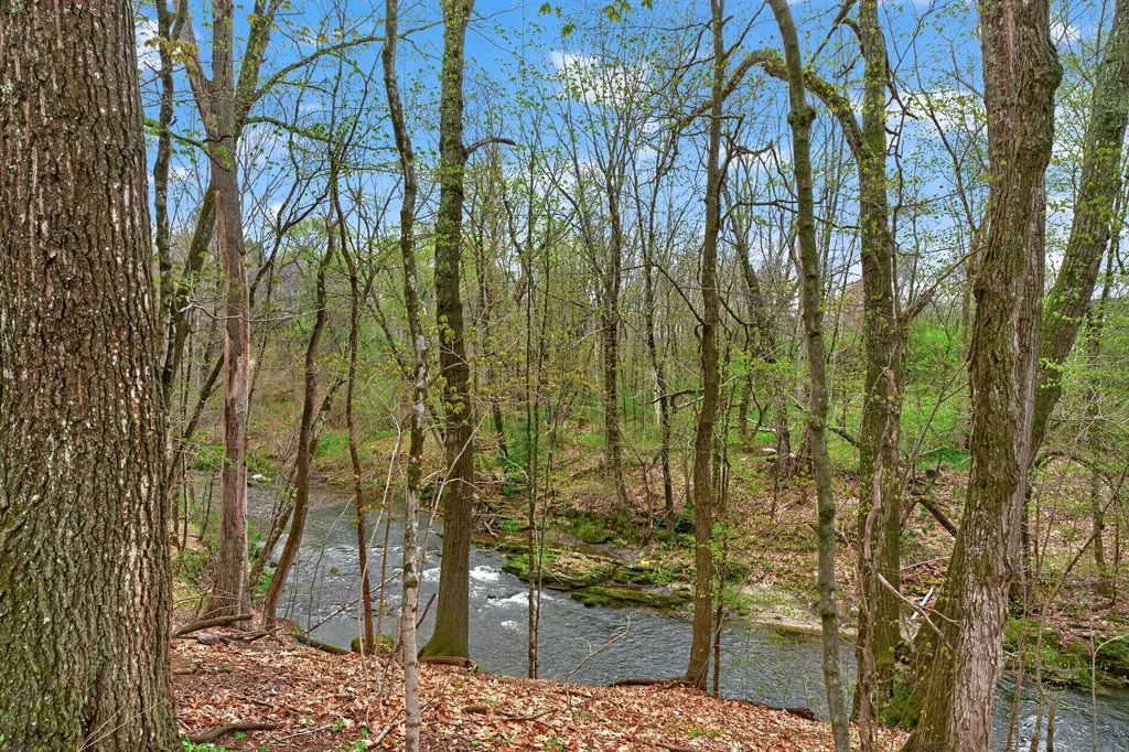 7 River Oaks Way Falmouth ME 04105