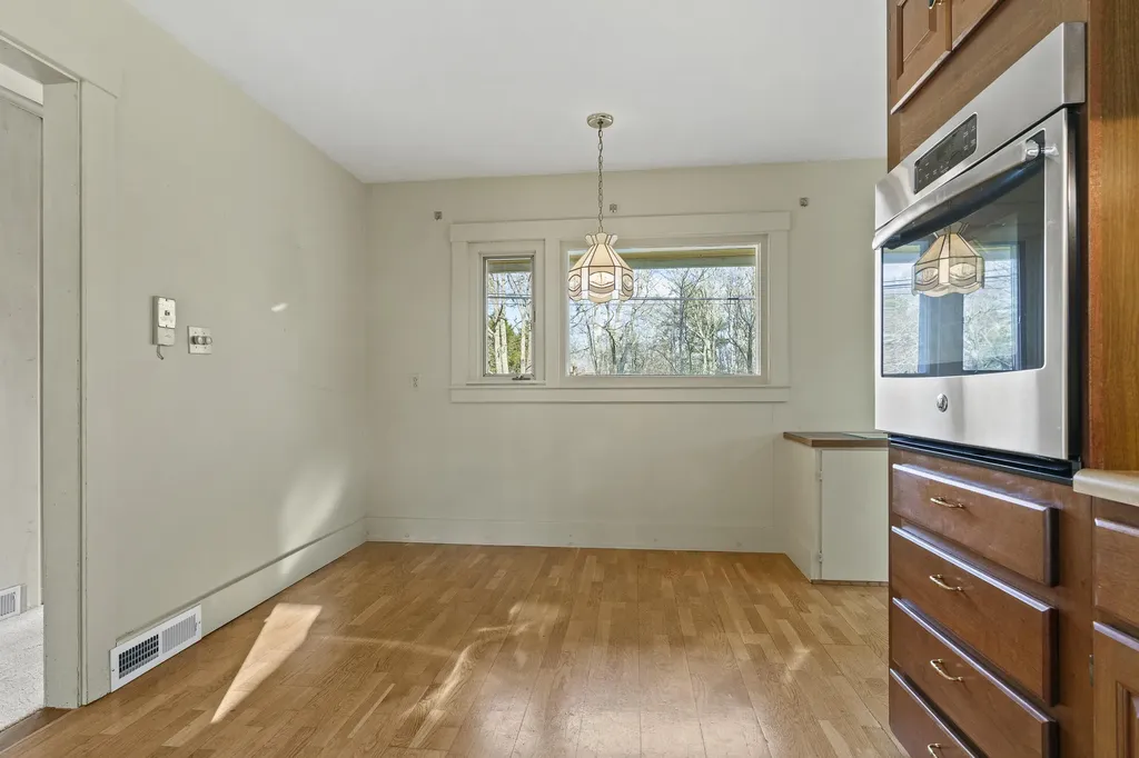 447 Wiscasset Road Boothbay ME 04537
