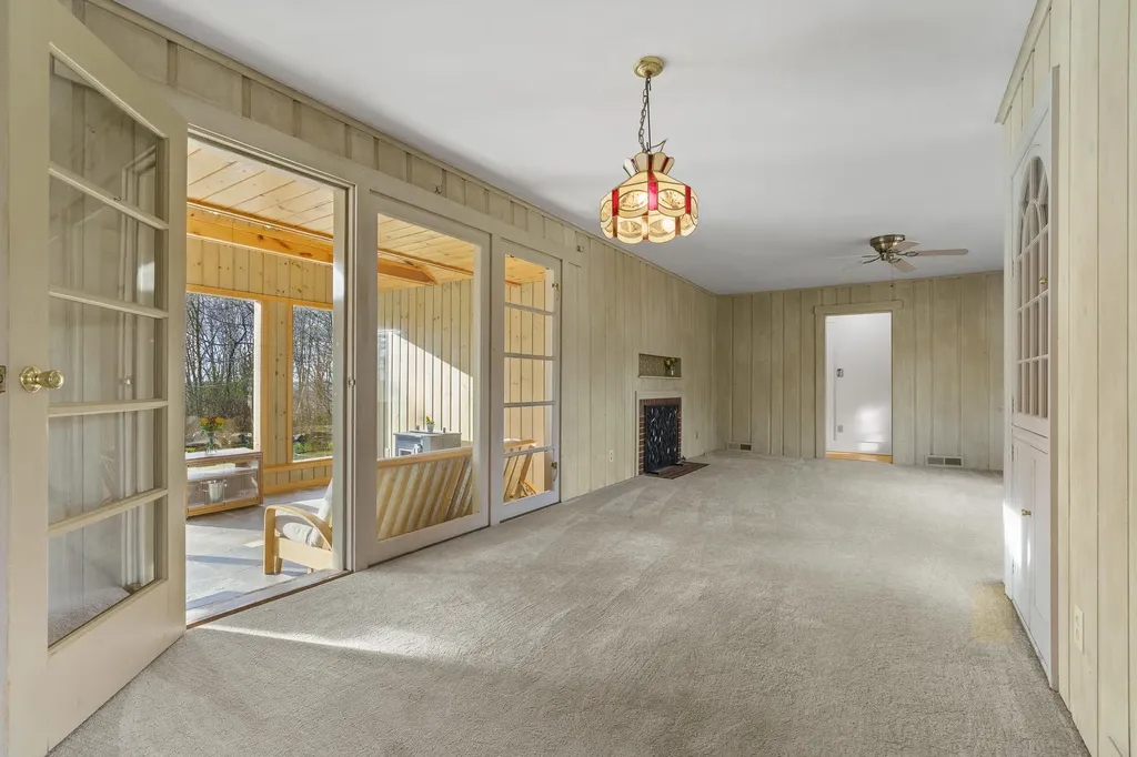 447 Wiscasset Road Boothbay ME 04537