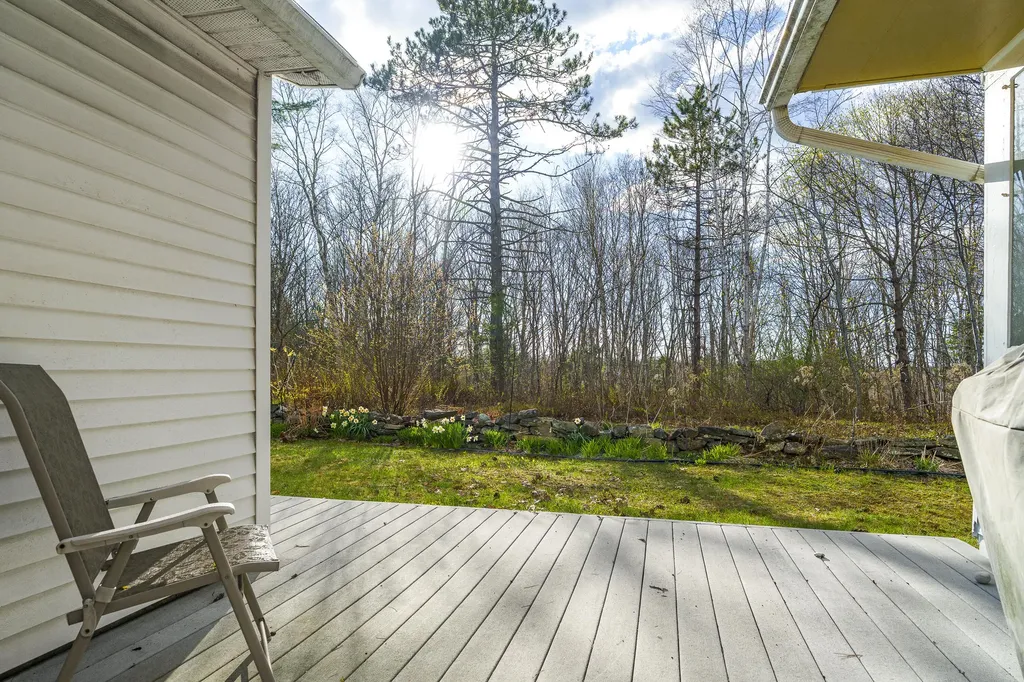447 Wiscasset Road Boothbay ME 04537