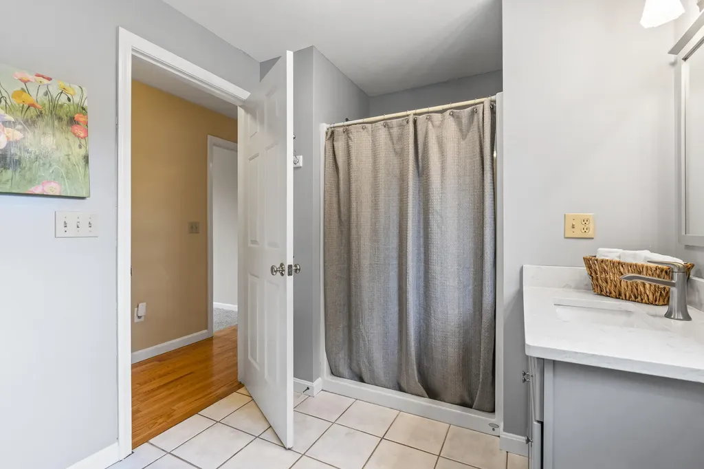 36 Plaisted Road York ME 03909