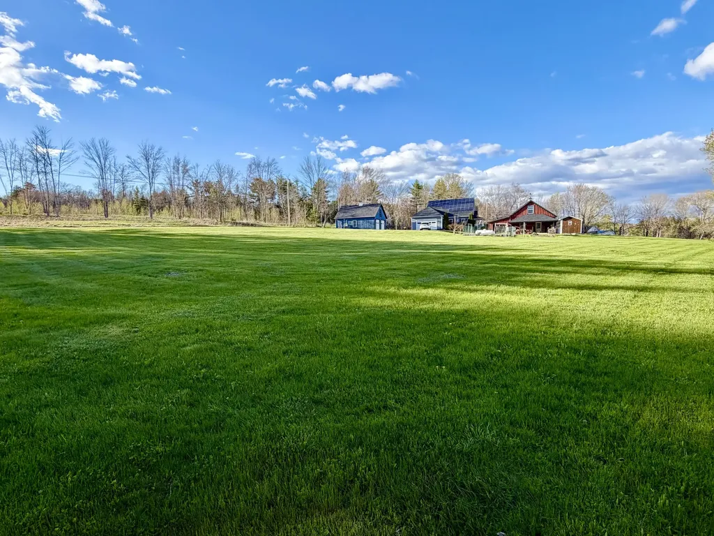 1 Deer Hill Lane Hampden ME 04444