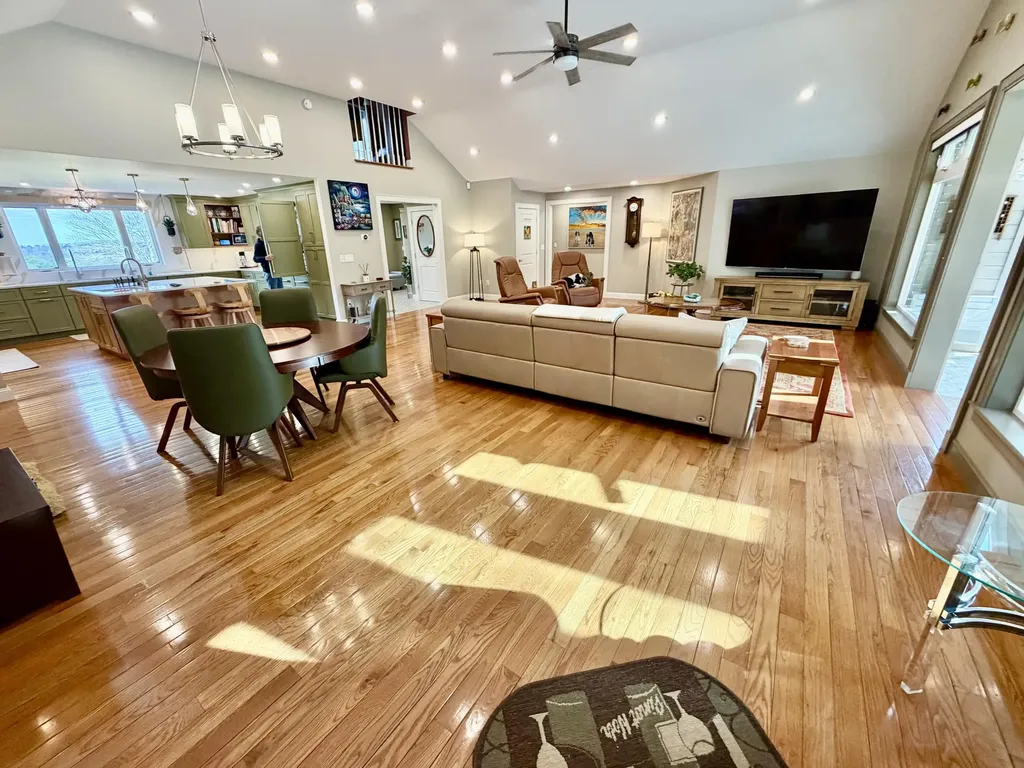 1 Deer Hill Lane Hampden ME 04444