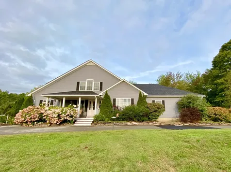 1 Deer Hill Lane Hampden ME 04444