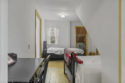 11 Academy Hill Road Newcastle ME 04553