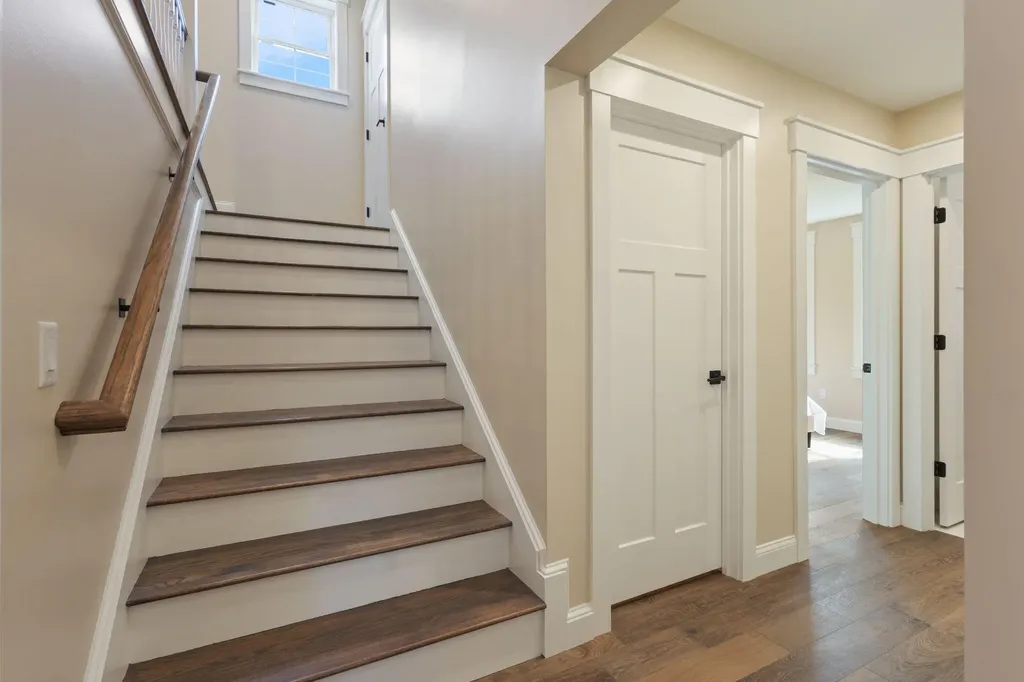 152 Anthoine Street South Portland ME 04106