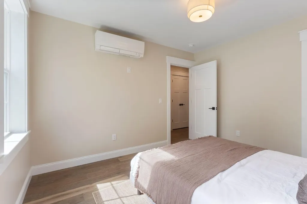 152 Anthoine Street South Portland ME 04106