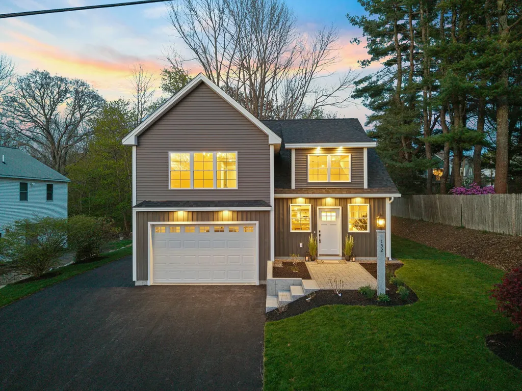 152 Anthoine Street South Portland ME 04106