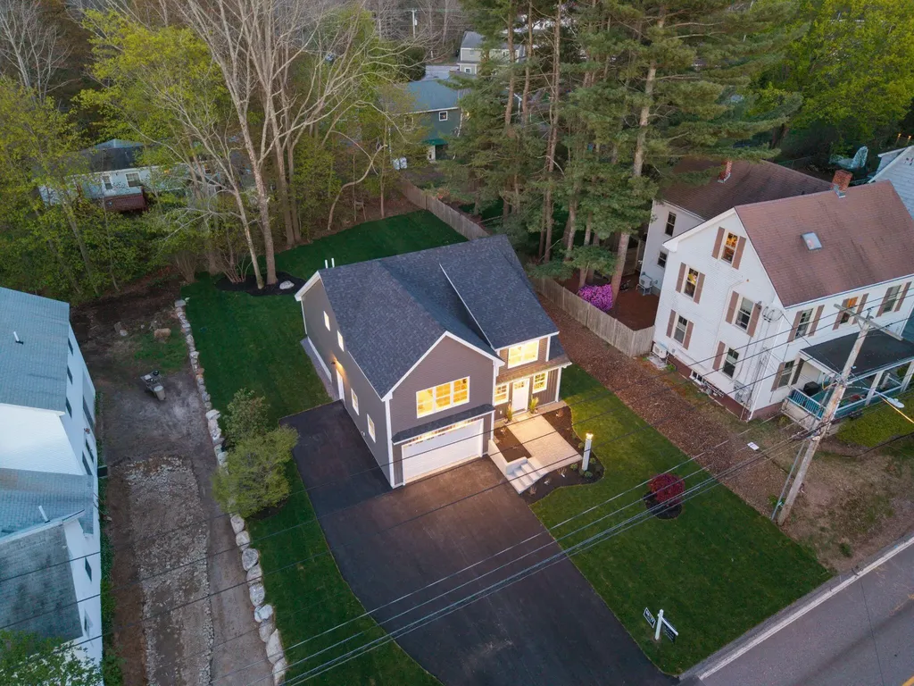 152 Anthoine Street South Portland ME 04106