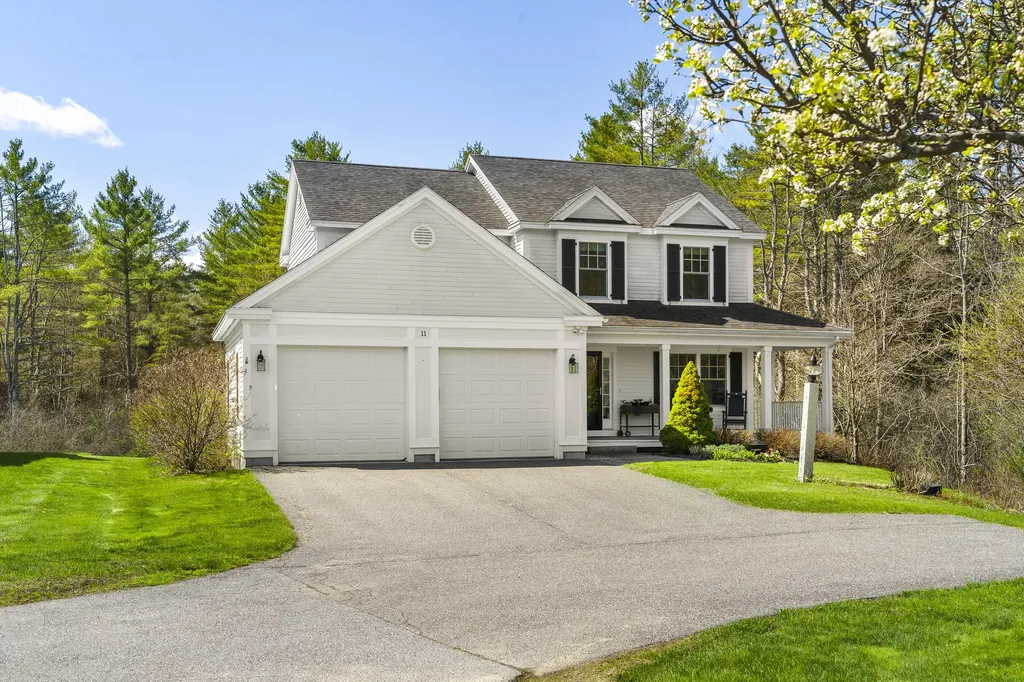 11 Reid Lane Cumberland ME 04021