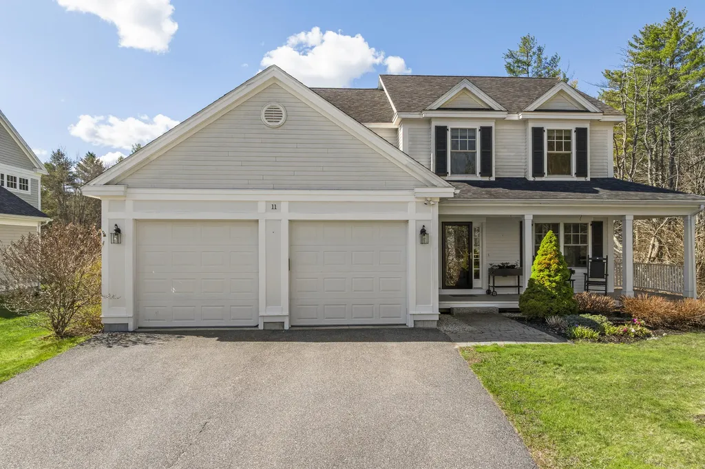 11 Reid Lane Cumberland ME 04021