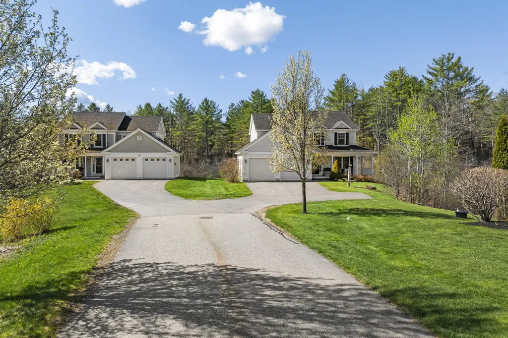 11 Reid Lane Cumberland ME 04021