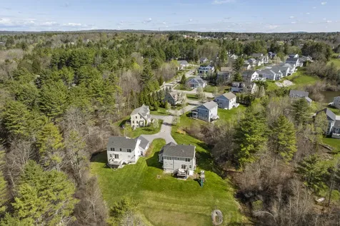 11 Reid Lane Cumberland ME 04021
