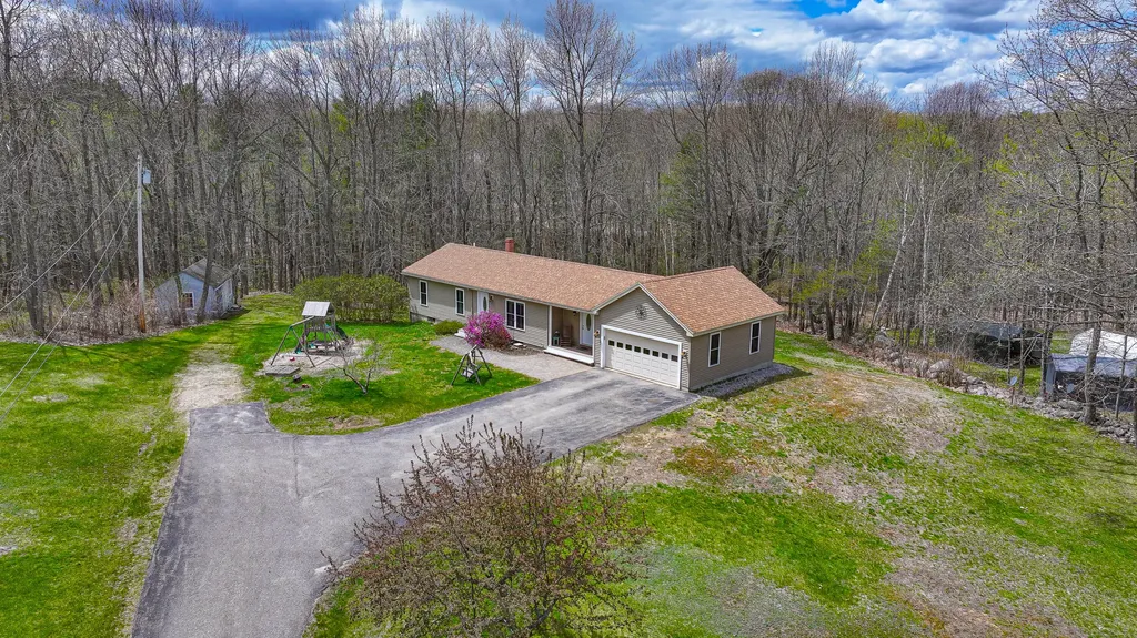 31 Frost Hill Road Norway ME 04268
