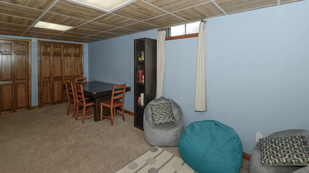 31 Frost Hill Road Norway ME 04268