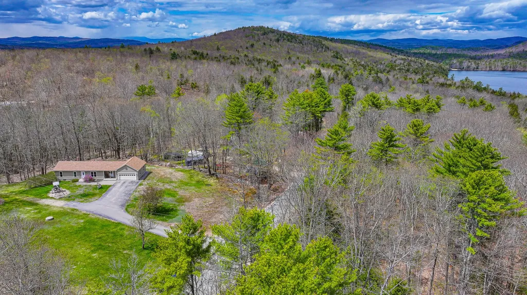 31 Frost Hill Road Norway ME 04268