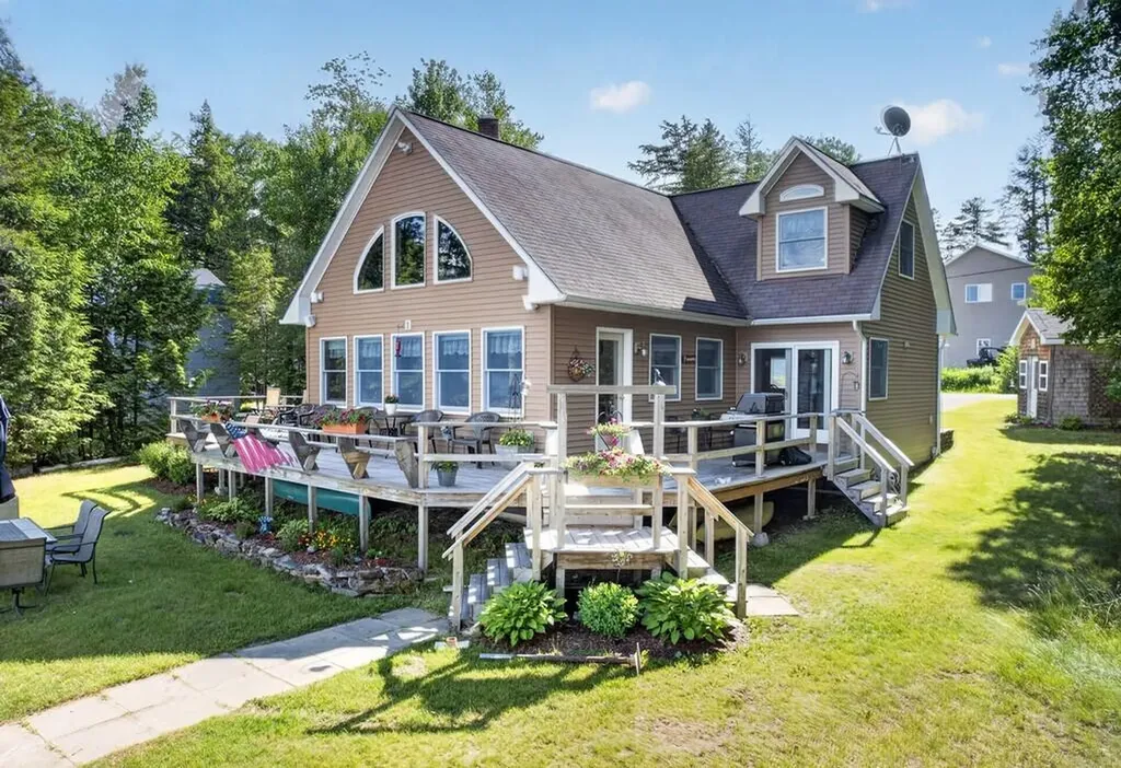 59 Knights Landing Road Lake View Plt ME 04414