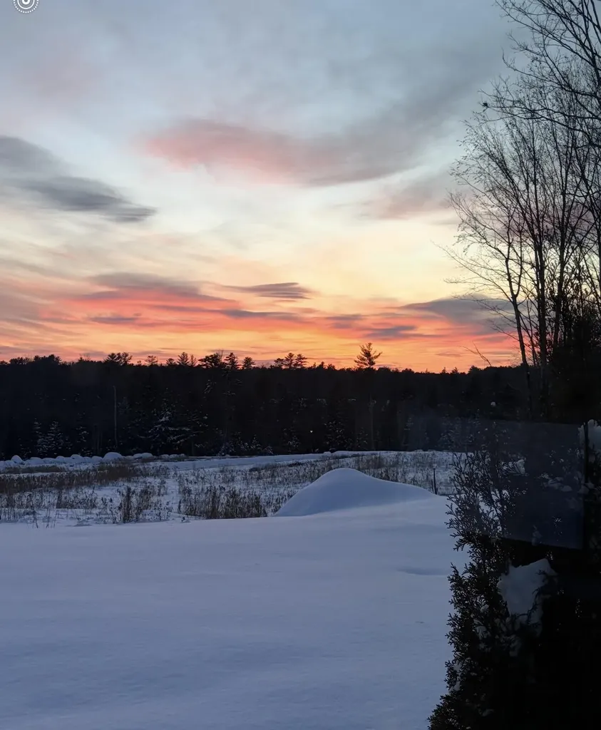 13 Efficiency Way Bridgton ME 04009